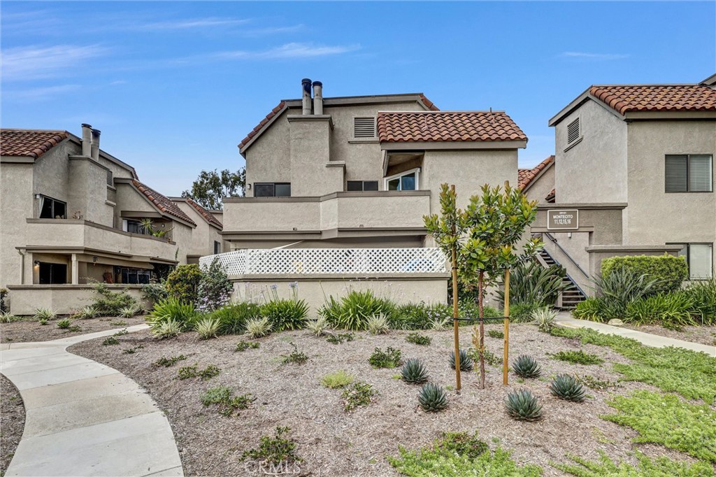 28101 Montecito