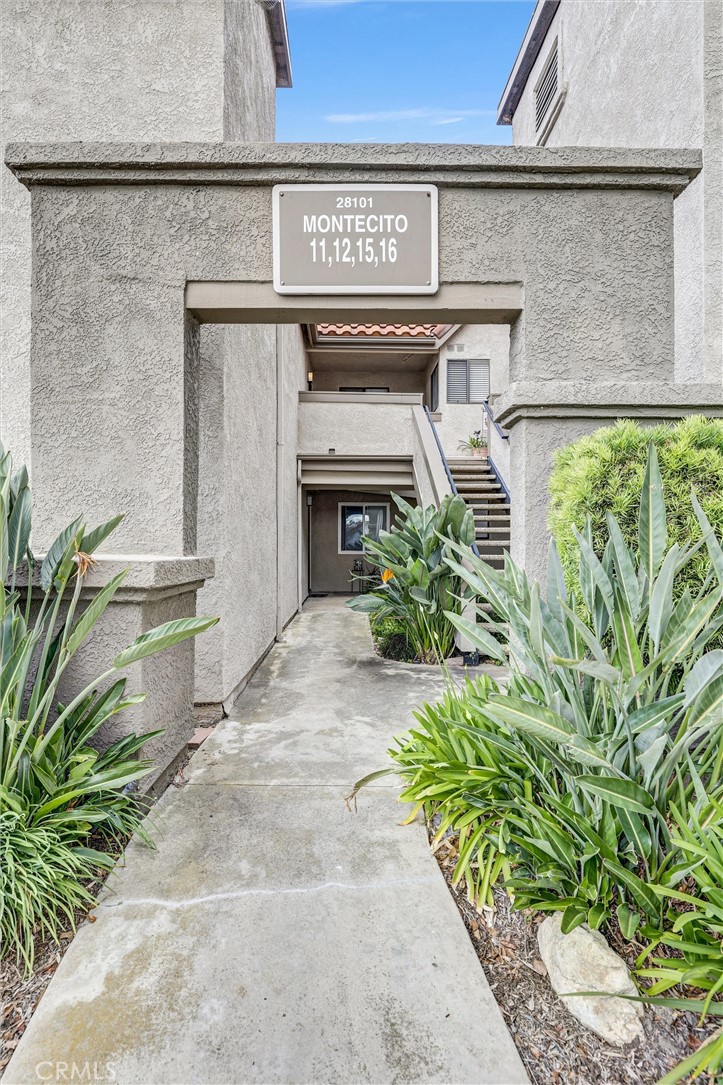 28101 Montecito