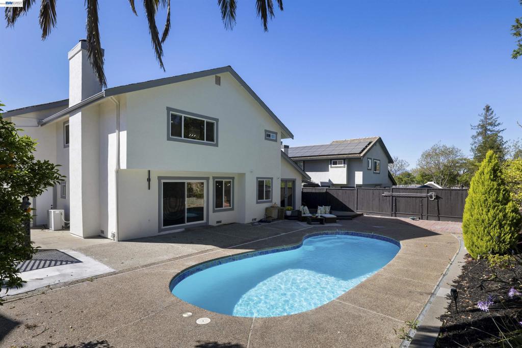 3208 Touriga Dr