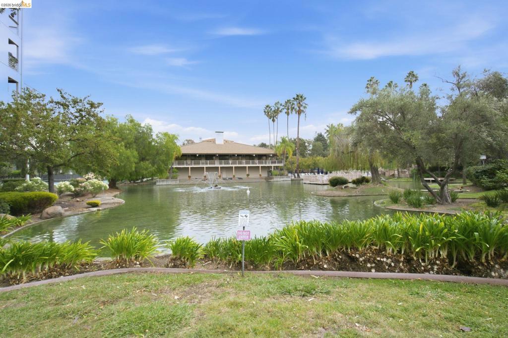 340 N Civic Dr 104