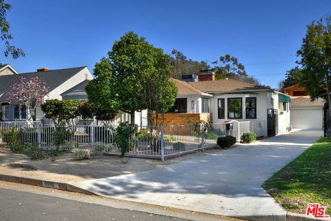 Photo of 4610 Wortser Avenue, Sherman Oaks, CA 91423 (MLS # 26644929)