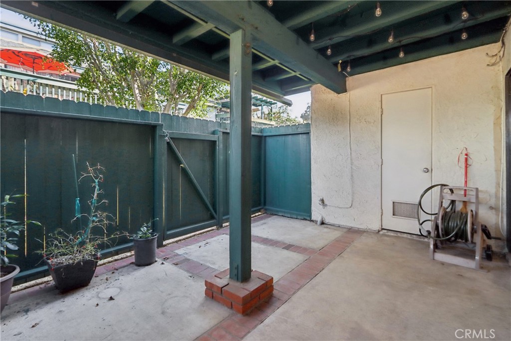 Greenhouse West - Residential
