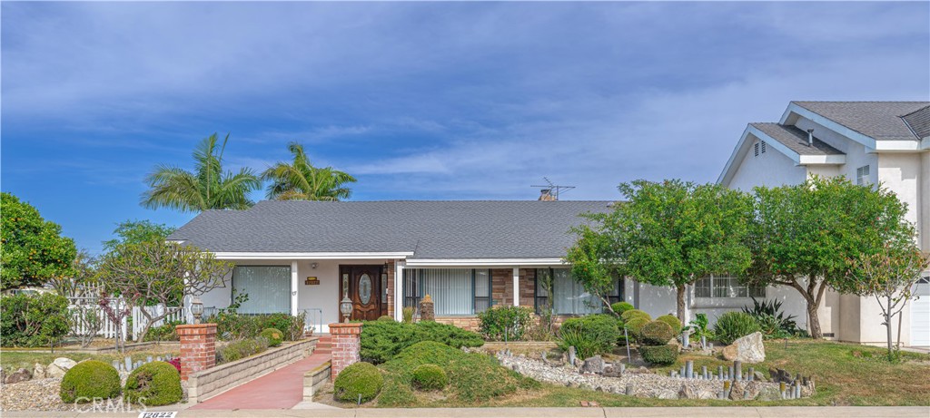 9282 Marietta 9282 Marietta