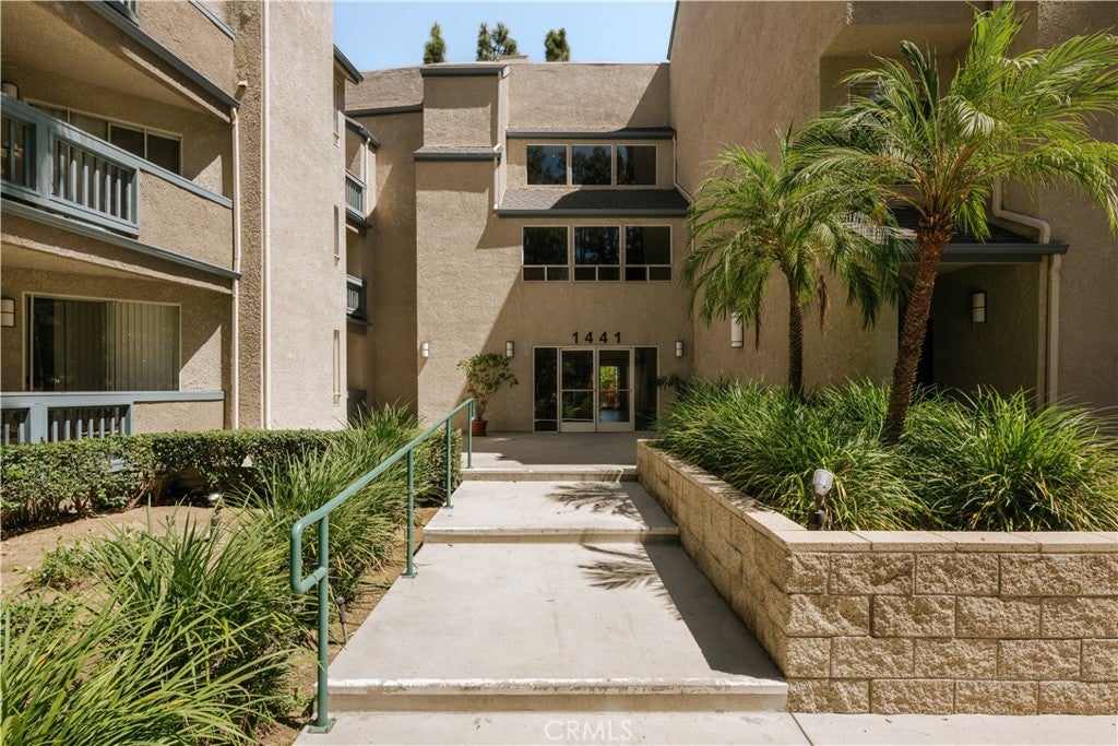 1441 Brett PL