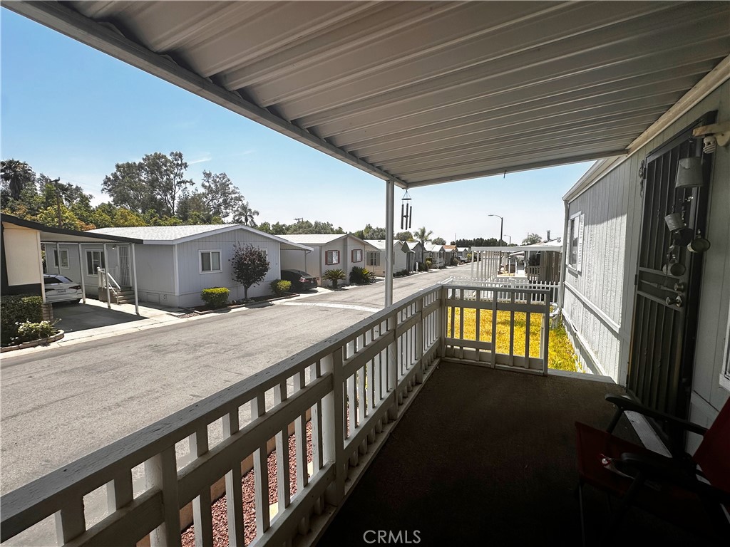 Properties 2 2140 Mentone Boulevard 97