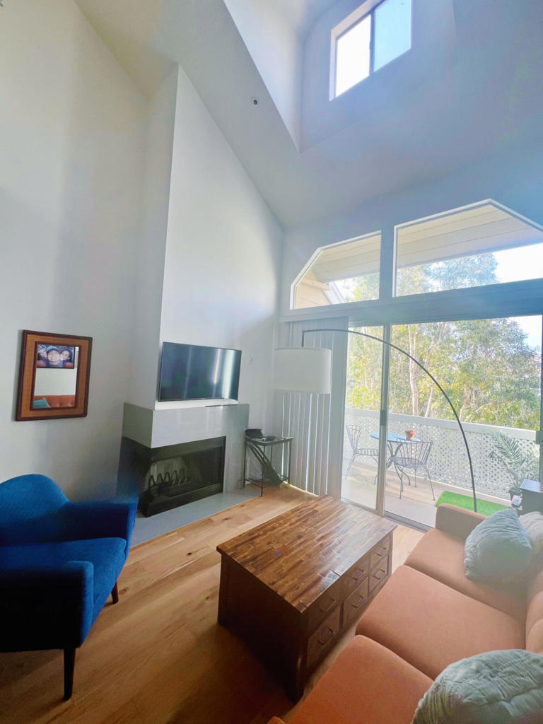 20371 Bluffside Circle B404