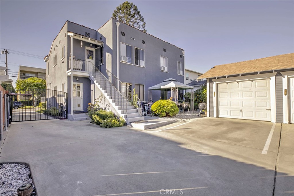 Properties 3 324 N Adams