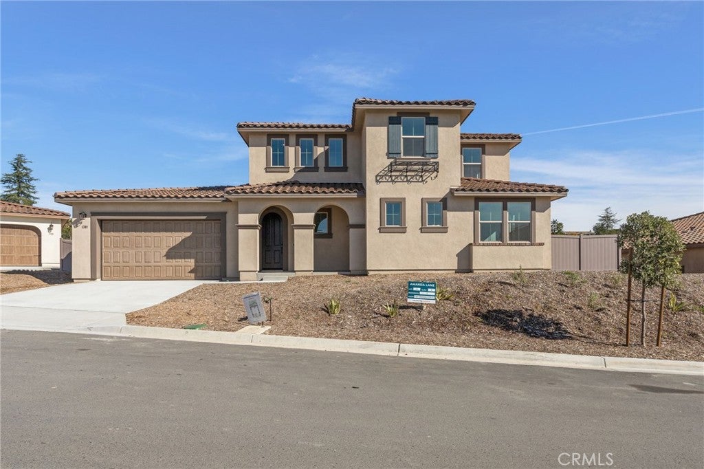 1381 Amanda Glen Gln S, Escondido CA 92029