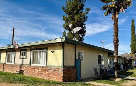 Photo of 1195 W SPRING STREET St, Riverside, CA 92507 (MLS # CV26019641)
