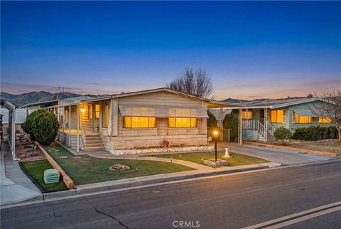 Photo of 30856 Palmetto Palm Avenue, Homeland, CA 92548 (MLS # SW26043483)