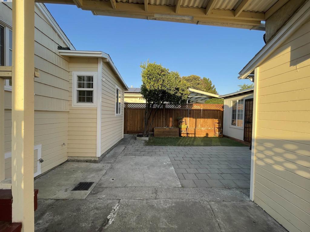 BAY FAIR - Residential