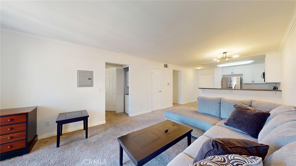 5550 Owensmouth Avenue 217
