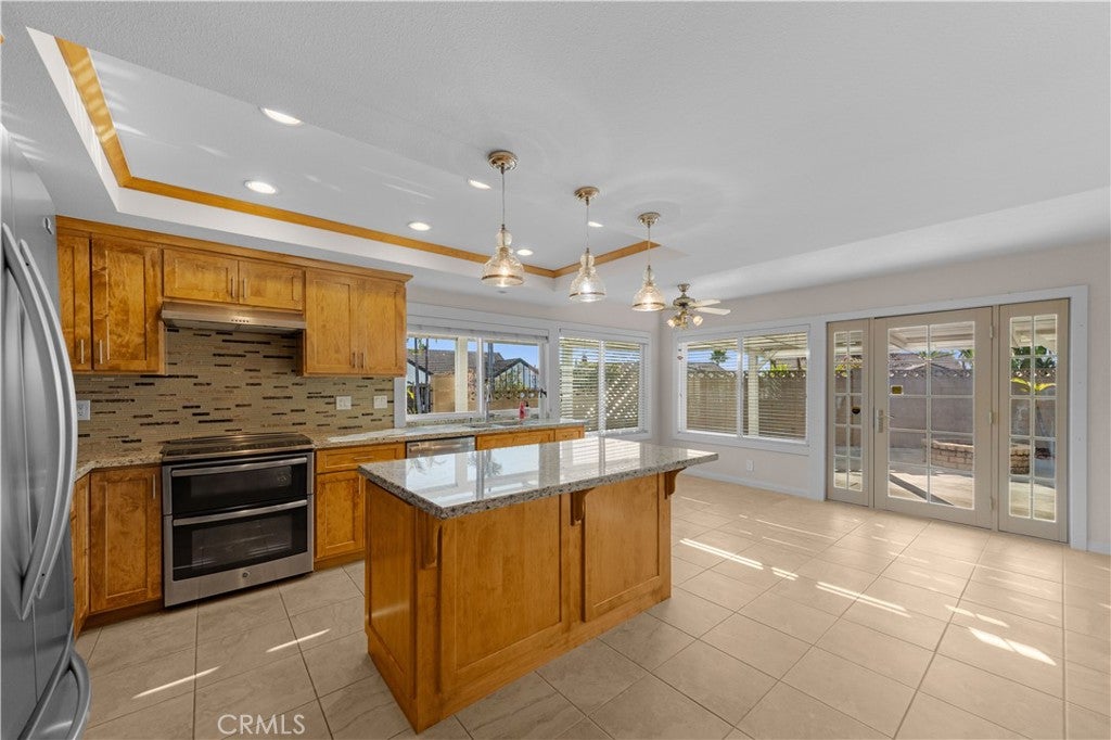 2580 N Robinhood