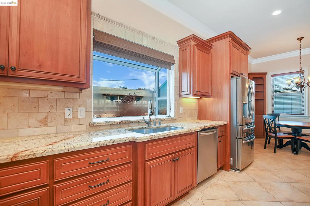 POETS CORNER - Residential