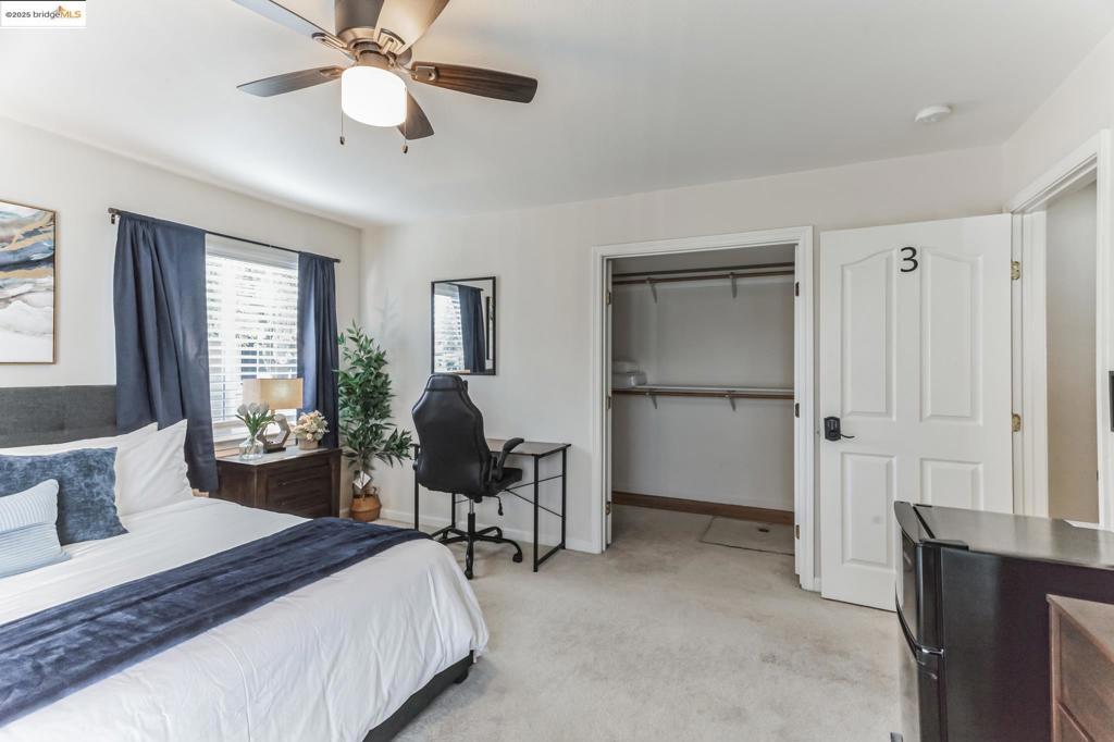 POETS CORNER - Residential