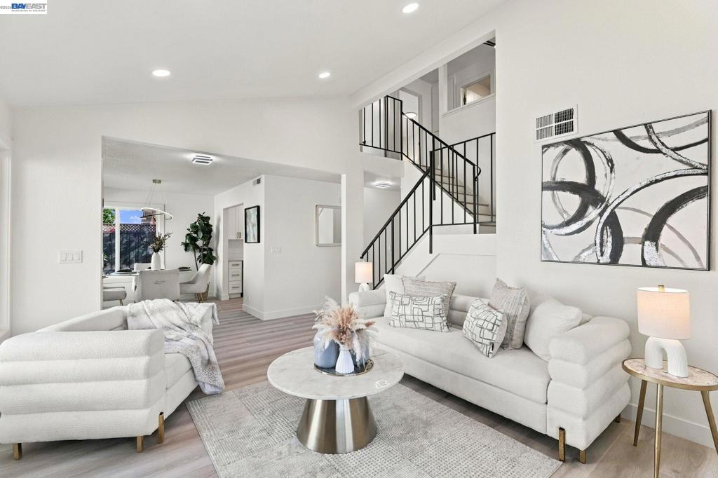 42 Southfield Ct