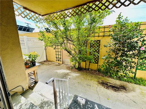 6225 Coldwater Canyon Avenue 117 North Hollywood CA 91606