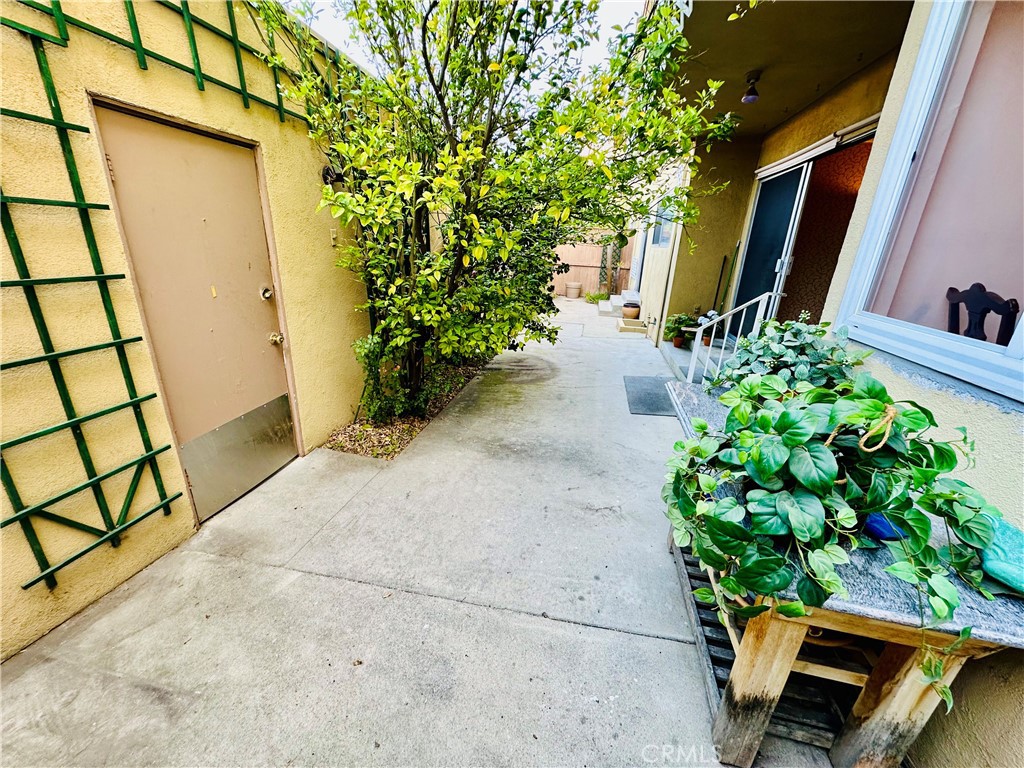 6225 Coldwater Canyon Avenue 117