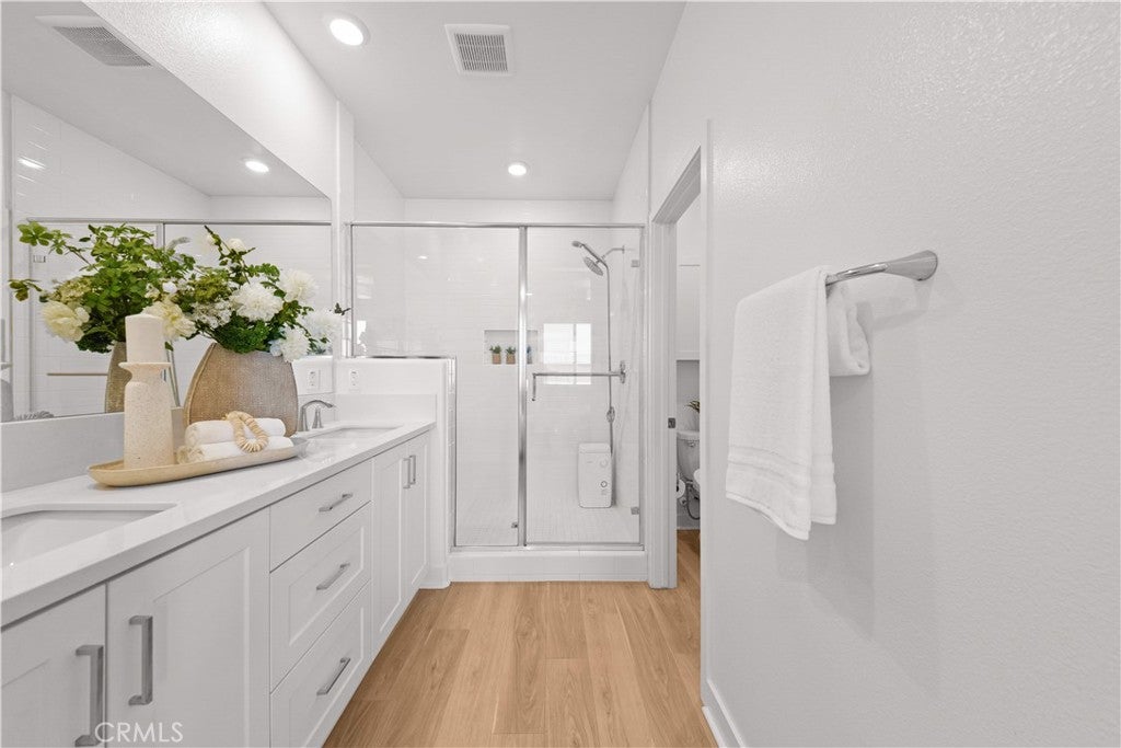 275 Sash, Irvine CA 92618 - Photo 32