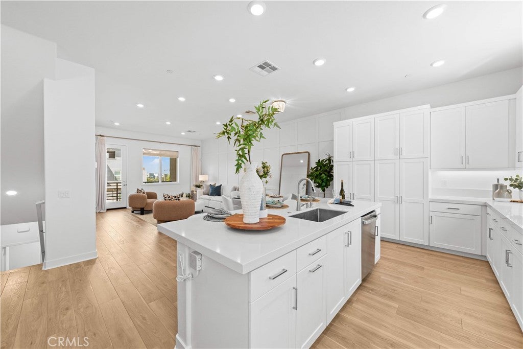275 Sash, Irvine CA 92618 - Photo 18