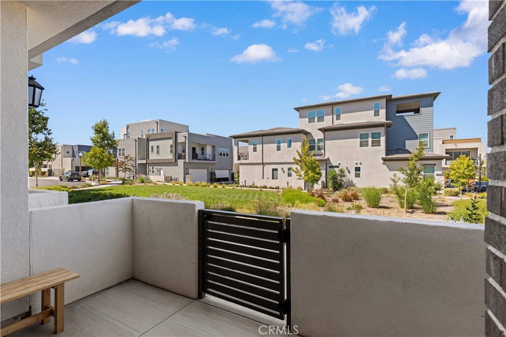 275 Sash, Irvine CA 92618 - Photo 6
