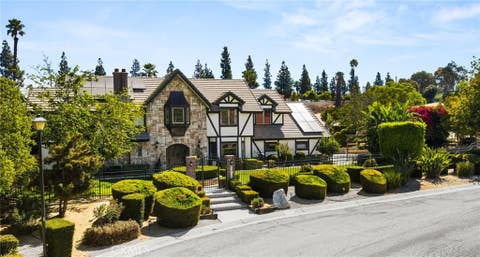 Photo of 6978 Withers RD, Riverside, CA 92506 (MLS # CV26171848)
