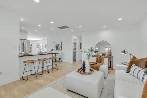 Photo of 1642 Orchard View Drive, San Jose, CA 95124 (MLS # ML82060336)