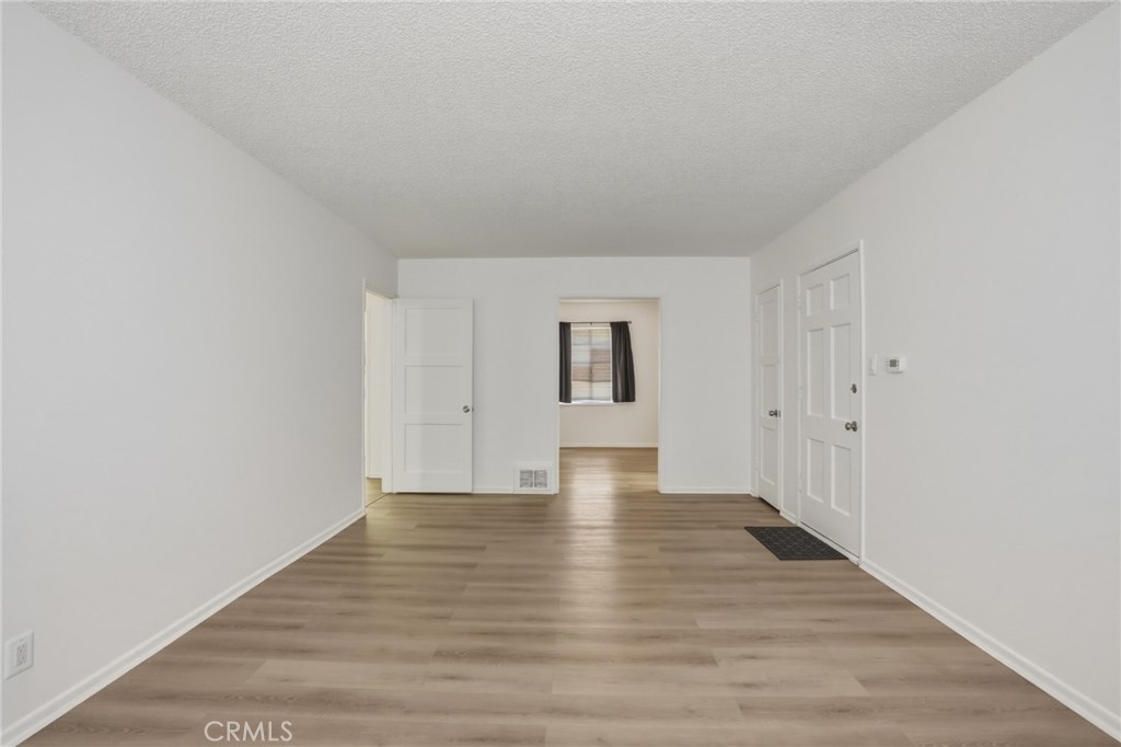 4076 Hillcrest Drive A