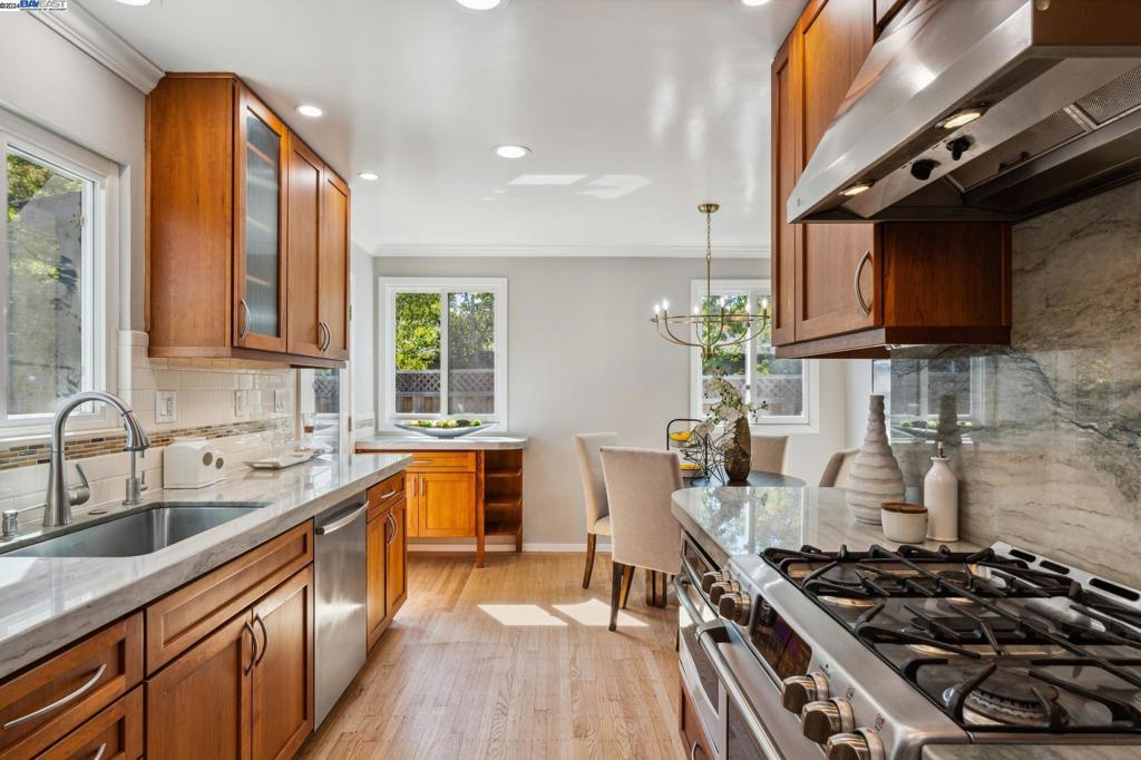 LAKEWOOD - Residential