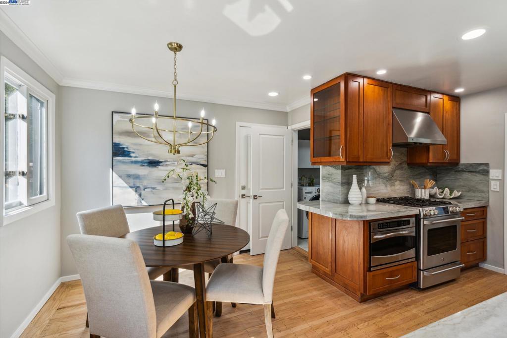 LAKEWOOD - Residential