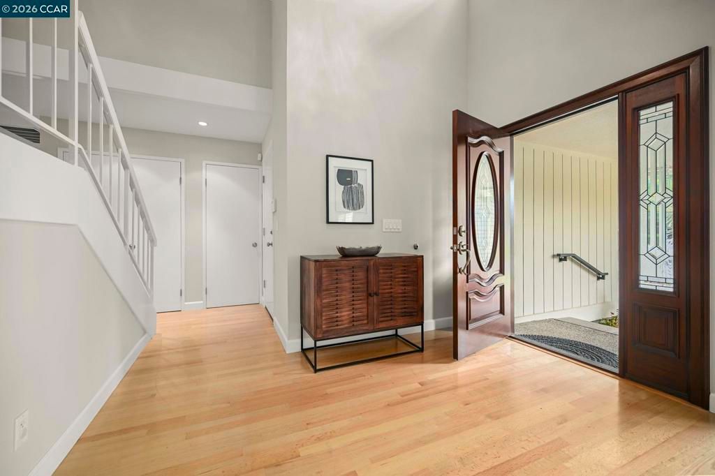 Photo of 216 Royal Saint Ct Ct, Danville, CA 94526 (MLS # 41128438)