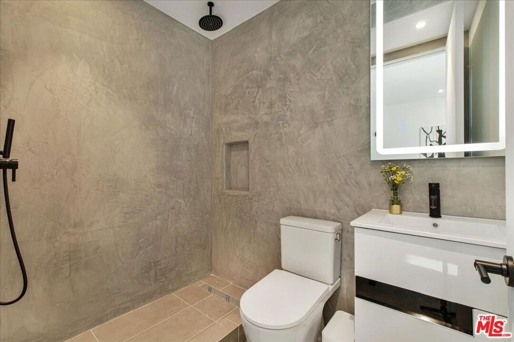 Racquet Club West - Residential