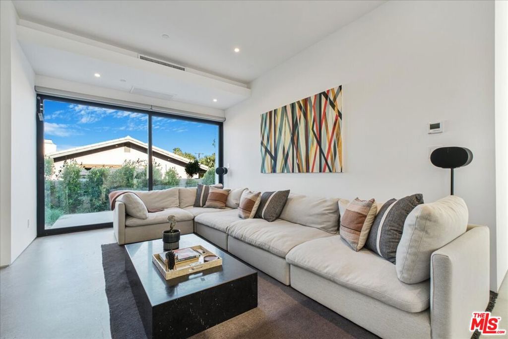 Racquet Club West - Residential