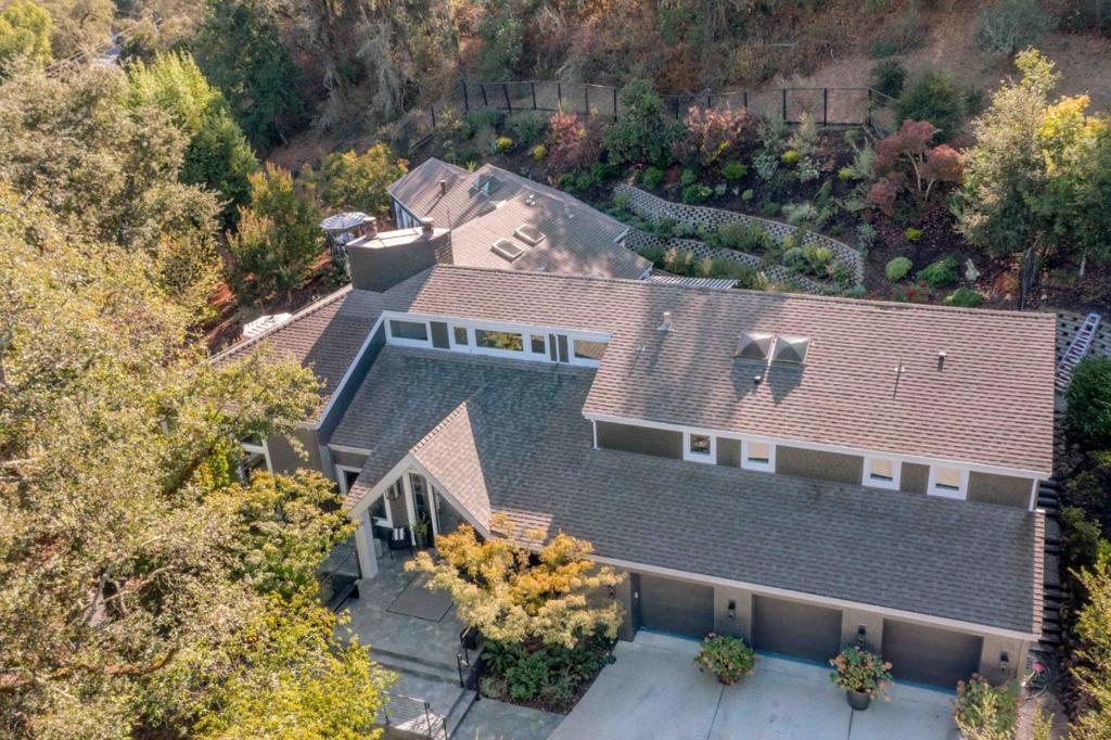 5 Oak Forest Court