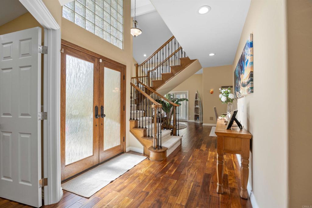 1025 Monterey Vista Way