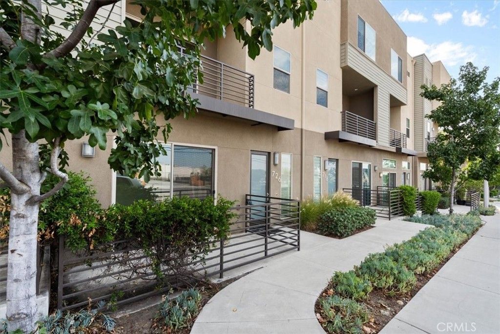 Photo of 726 Central Avenue, Upland, CA 91786 (MLS # CV26063641)