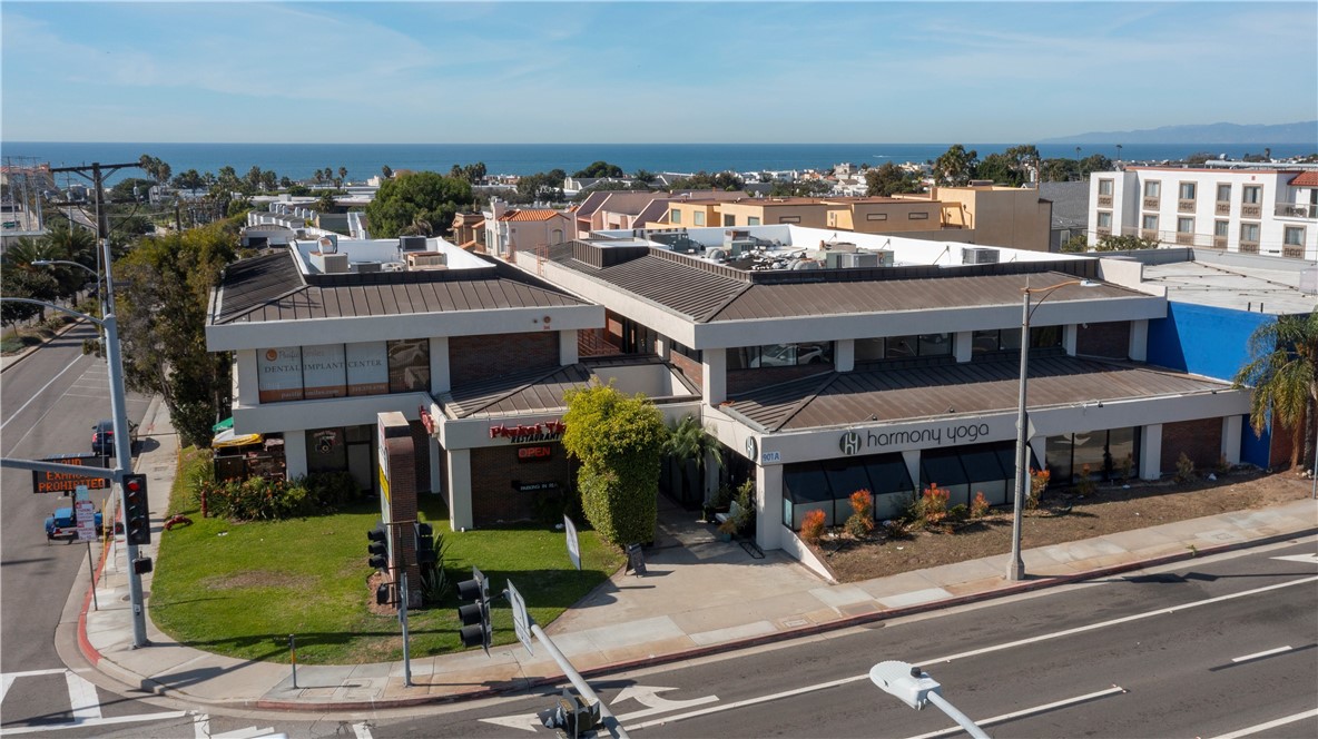 Located on the best high traffic signalized corner in a refurbished commercial building with new drought tolerant landscaping, resurfaced parking area with new lighting, new exterior paint, new roof and the interior has new paint and laminate flooring. Medical, general office and /or retail are all possible uses.