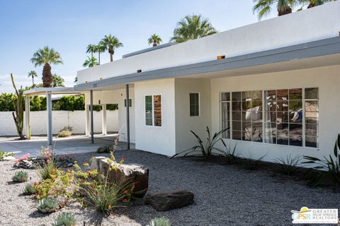 Tiny photo for 353 W Via Sol, Palm Springs, CA 92262 (MLS # 26102651PS)