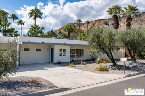 Tiny photo for 353 W Via Sol, Palm Springs, CA 92262 (MLS # 26102651PS)