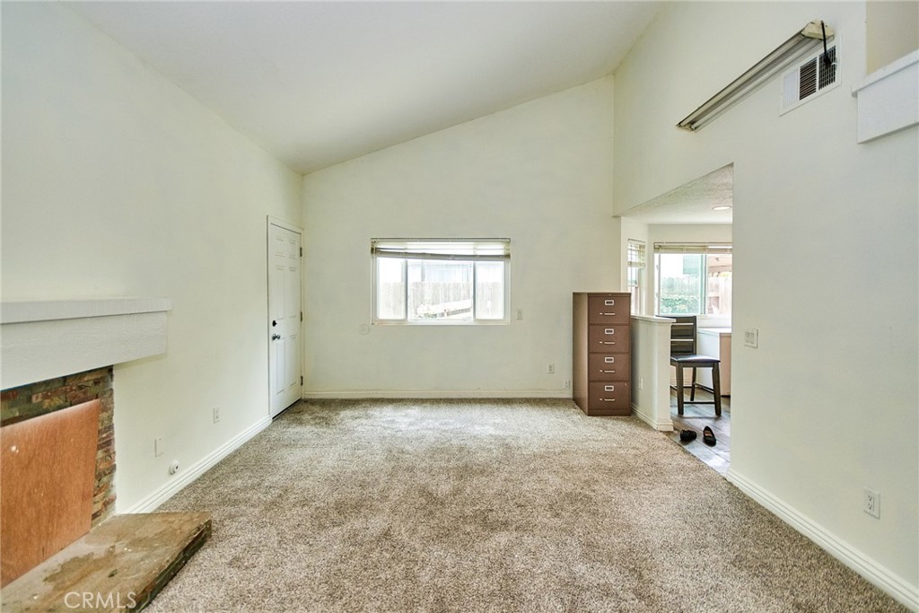 8293 Yearling Way