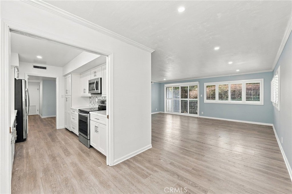 12035 Beverly Boulevard 1F
