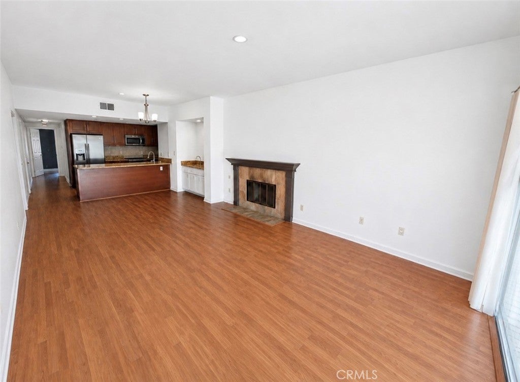 11630 Warner 510