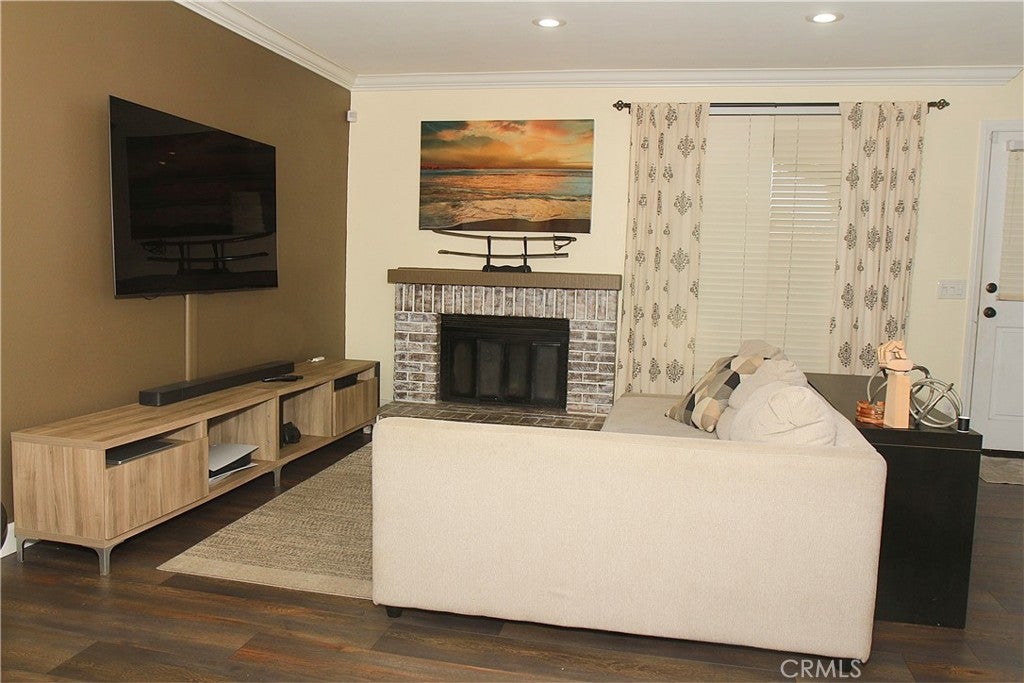 1848 E Covina 80