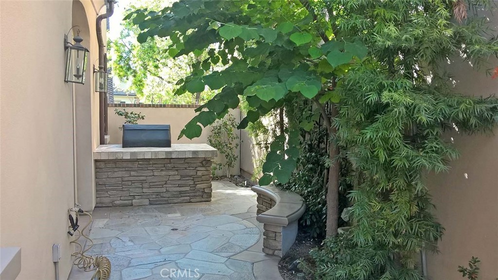 Cachette (WDCH) - Residential Lease