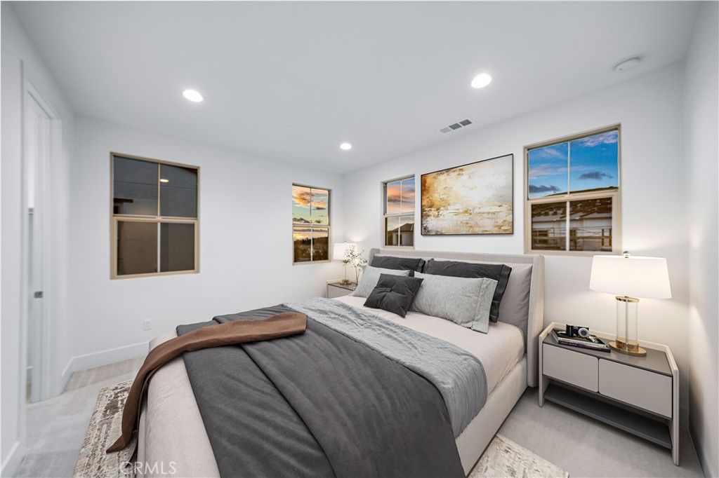 listing image 130722964035170742491