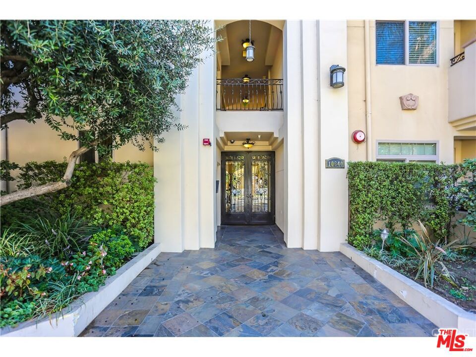 Verona Villa - Residential Lease