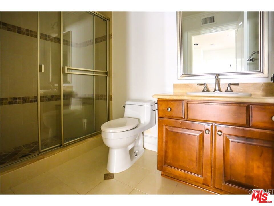 Verona Villa - Residential Lease