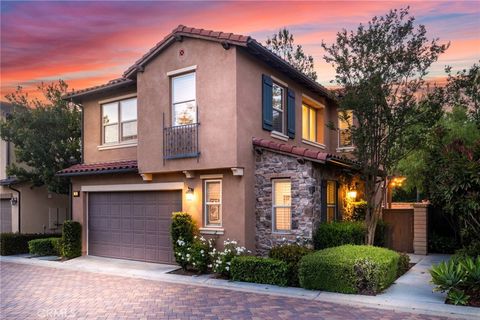 Photo of 35 Clover, Lake Forest, CA 92630 (MLS # OC26088097)