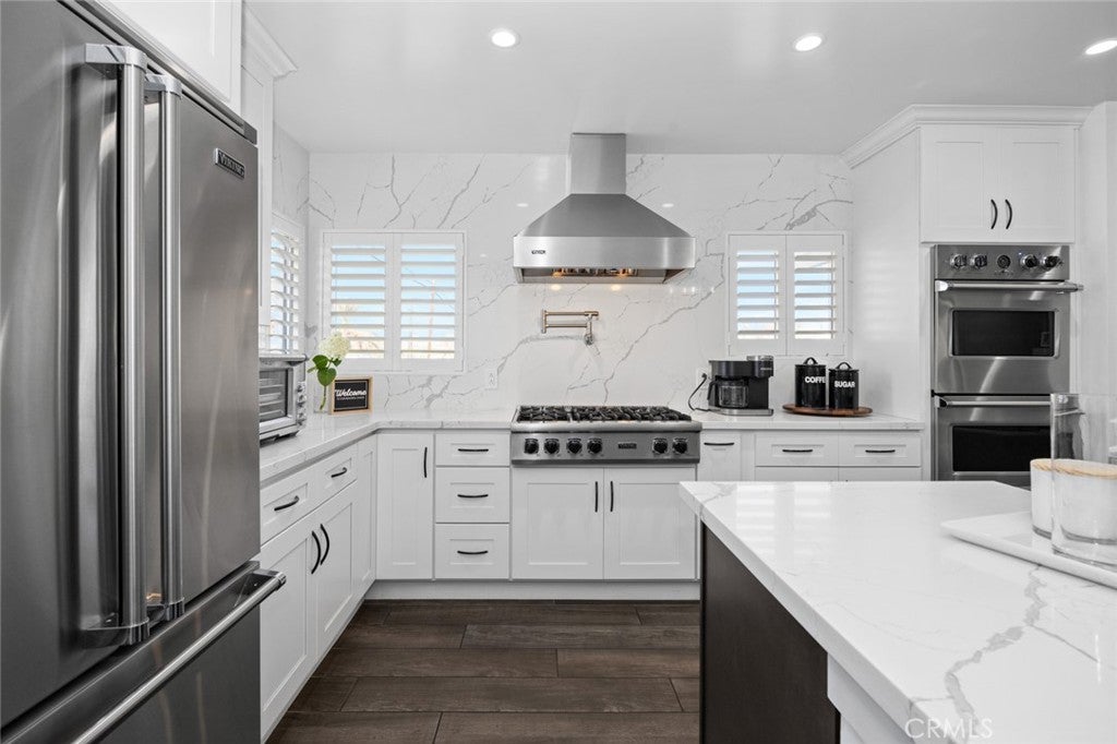 15202 St. Fernview
