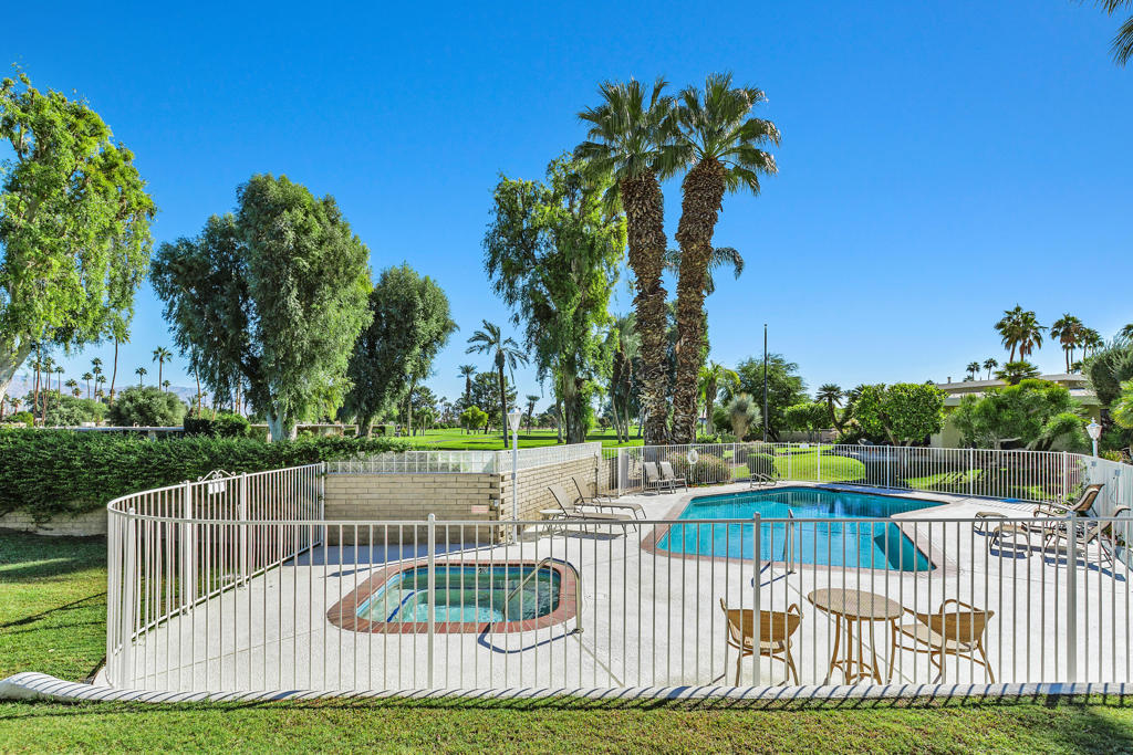 Casas De Bermudas - Residential